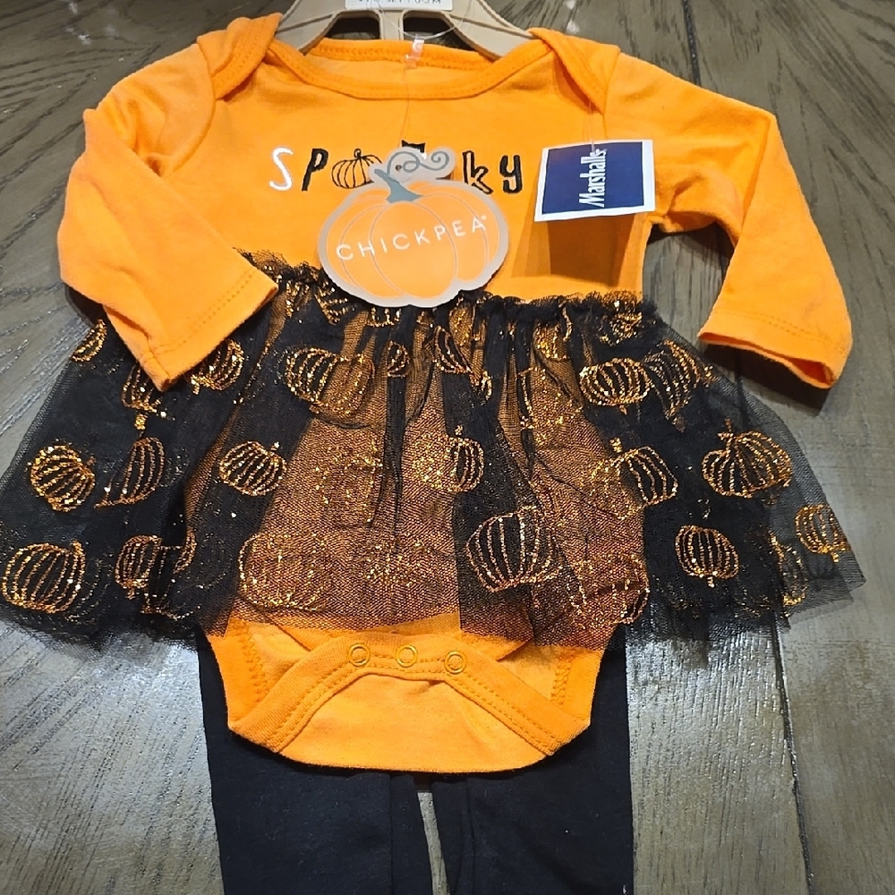 Chick Pea Halloween Orange and Black Pumpkin Costume